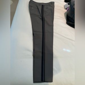 Vince Trousers. Side piping. Taupe grey with black piping.